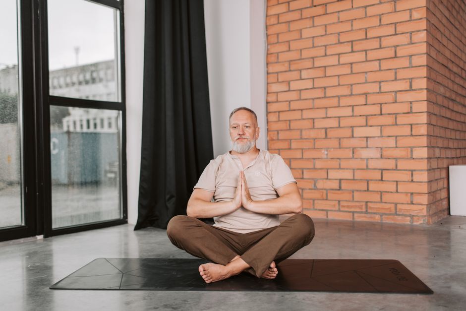 Mindfulness baja la presión en adultos mayores: lo que dice la ciencia