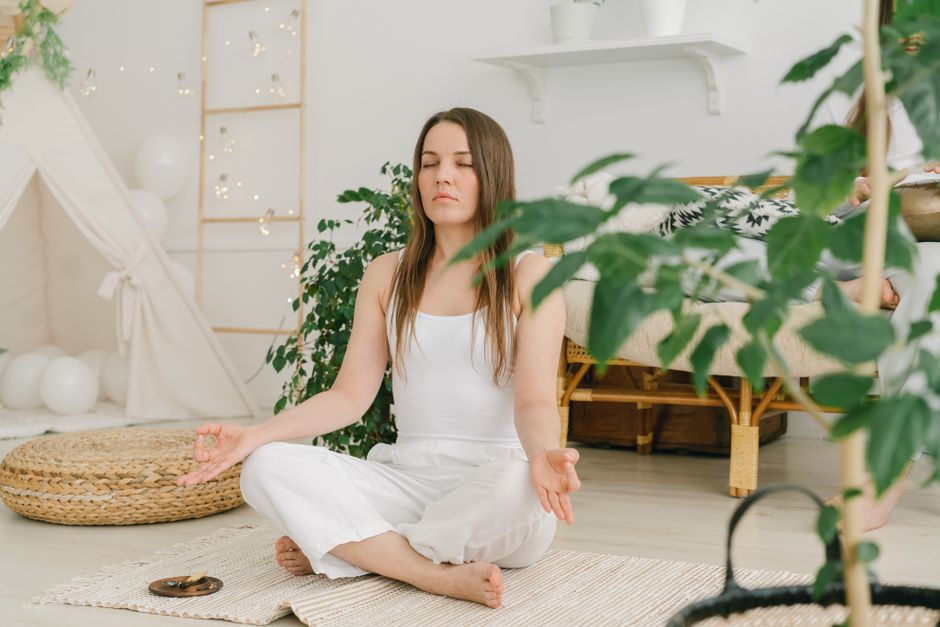 Yoga y meditación: el estudio que explica cómo cambian tu estado de conciencia