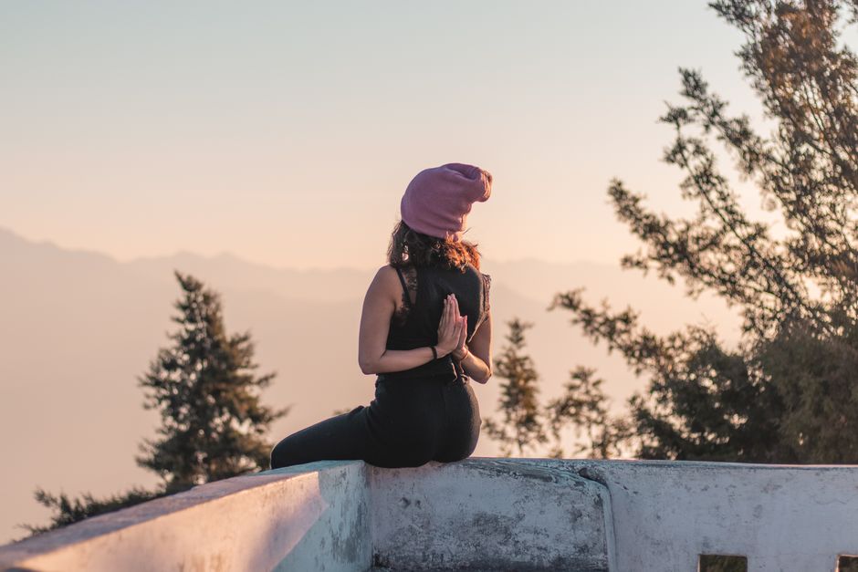 Sadhguru pide más meditación en el mundo: qué dice la noticia y cómo empezar hoy